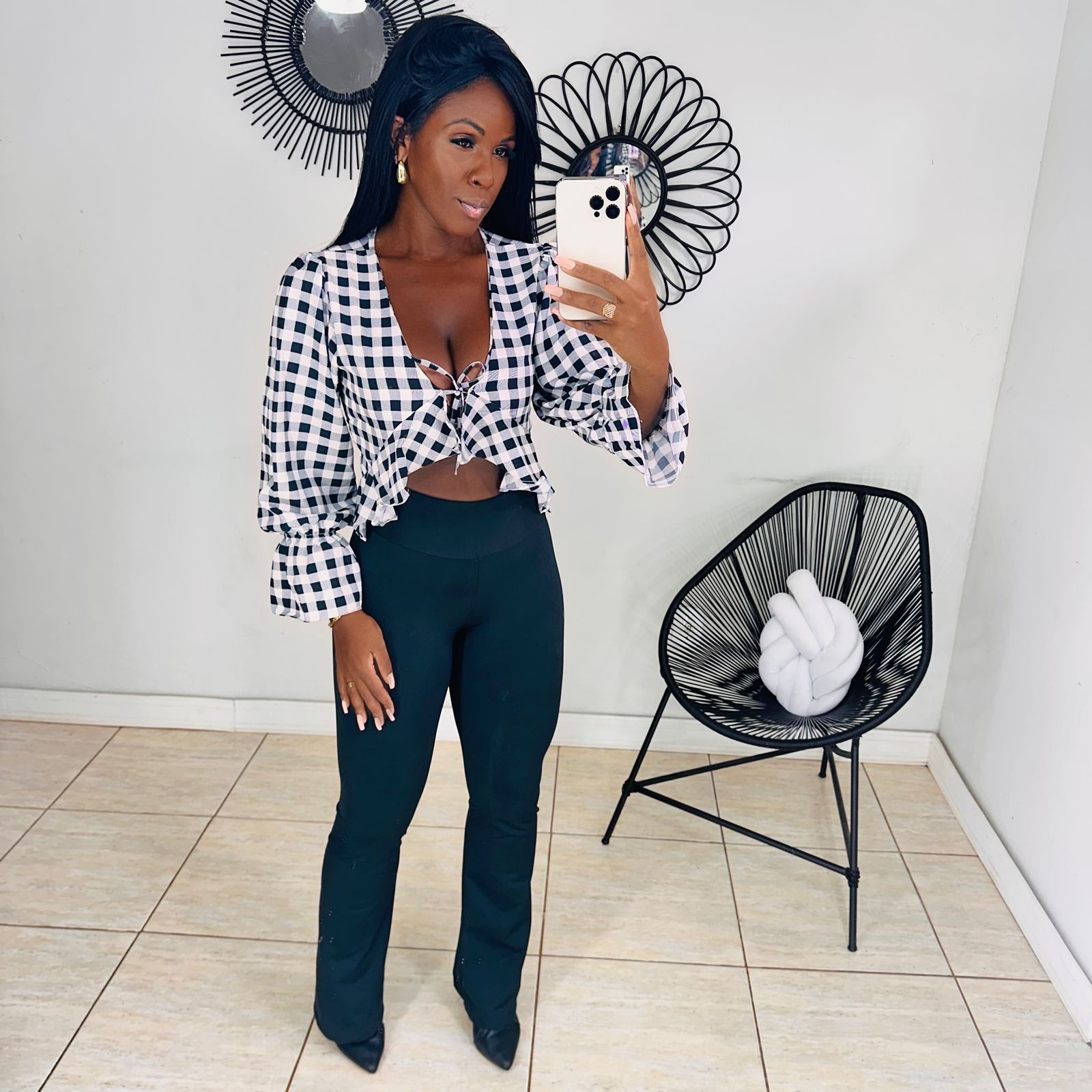 Cropped Melissa
