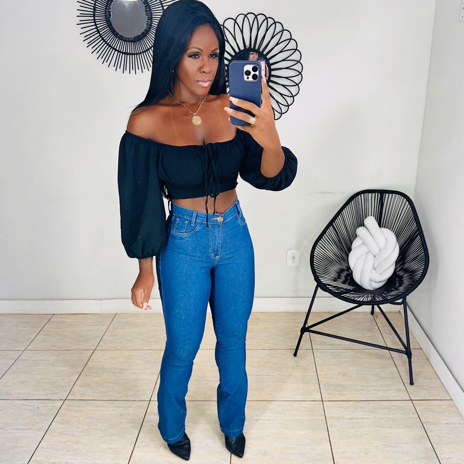 Cropped Amanda