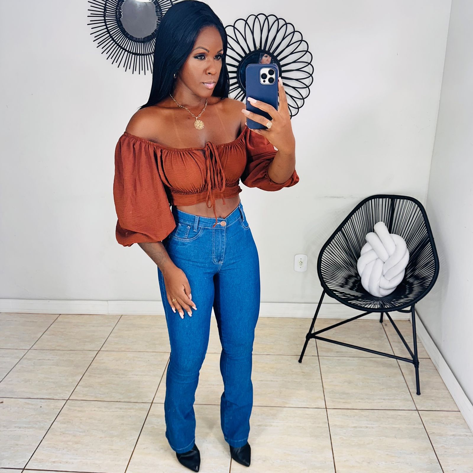 Cropped Amanda