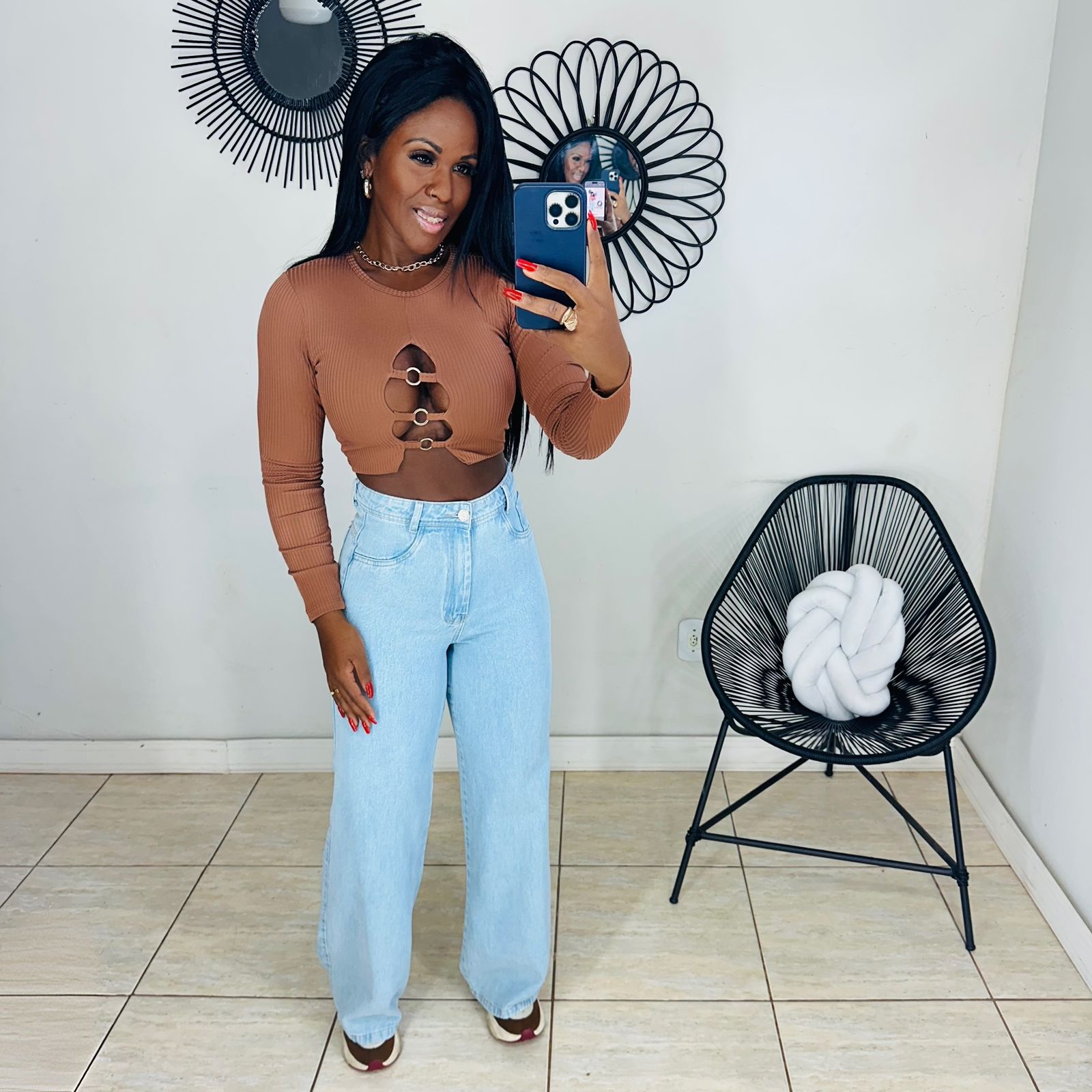 Cropped Juli